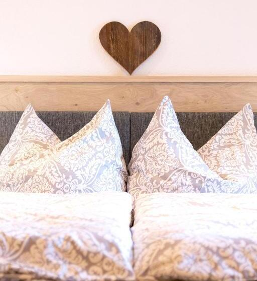 Standardrum Bergsutsikt, Haus Steinbock