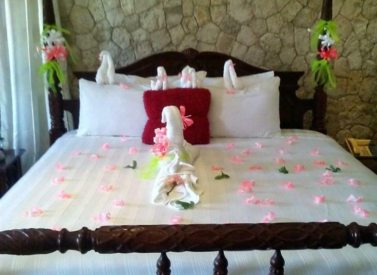 سوئیت با تخت بزرگ, Boutique B&b At Stone Village