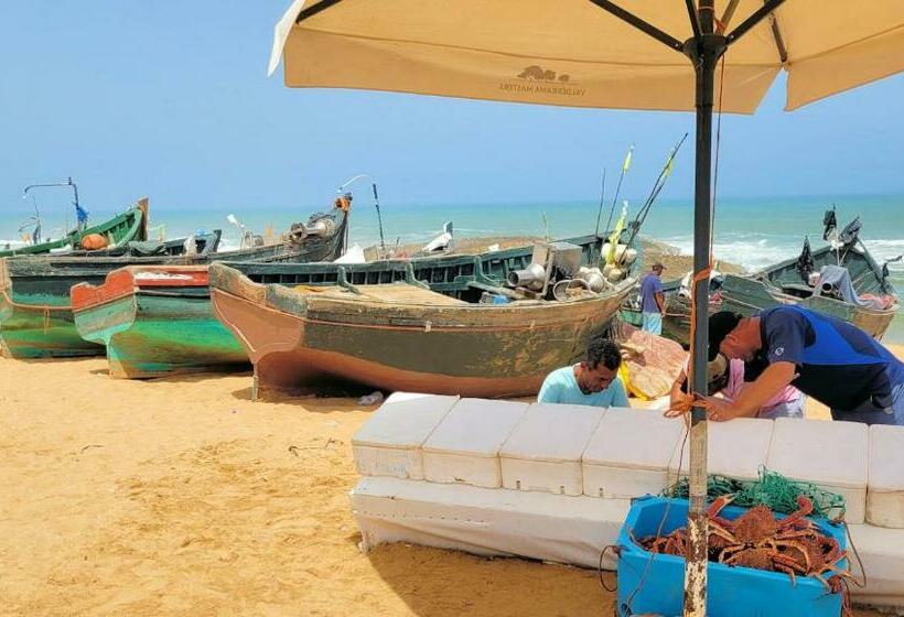 آپارتمان 1 خوابه با تراس, Maison De La Lagune