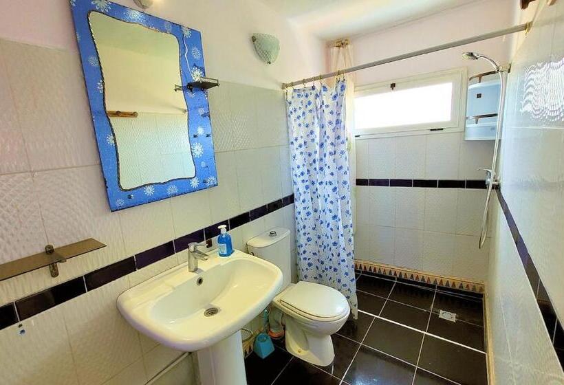 استودیوی استاندارد با چشم‌انداز دریا, Maison De La Lagune