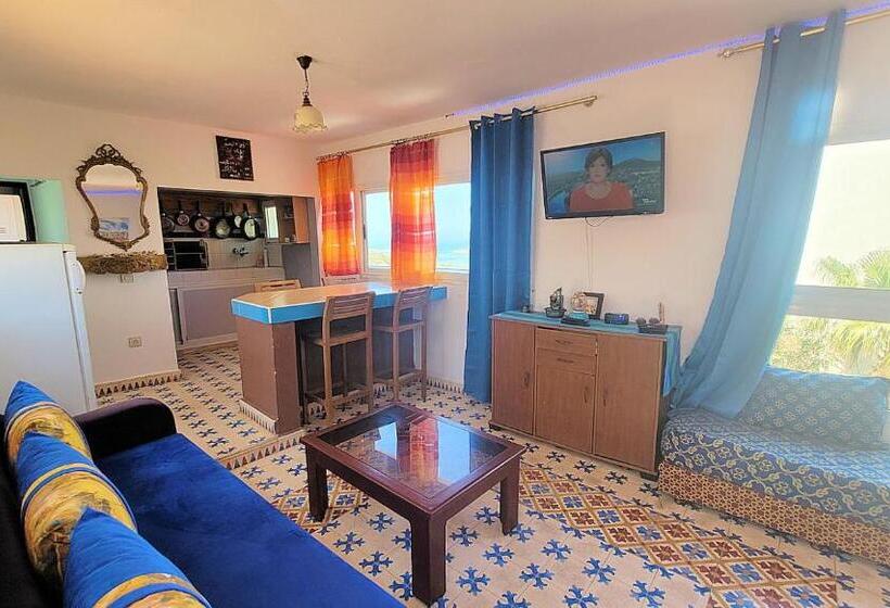 استودیوی استاندارد با چشم‌انداز دریا, Maison De La Lagune