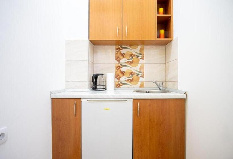 استودیوی استاندارد, Apartments Sweet Dreams