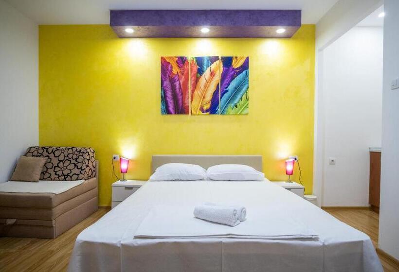 استودیوی استاندارد, Apartments Sweet Dreams