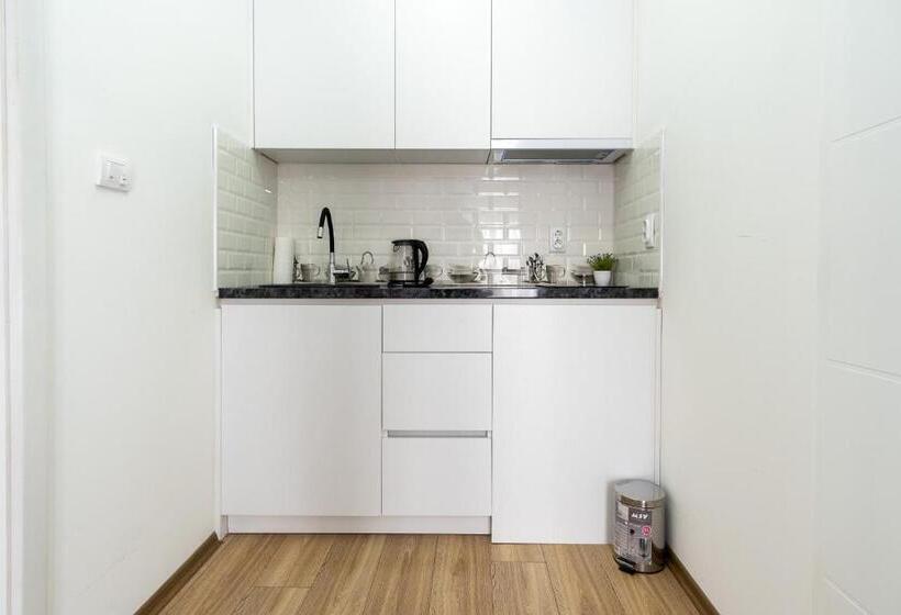 آپارتمان 1 خوابه با بالکن, Apartments Sweet Dreams