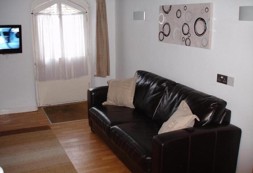 غرفة سوبيريور عائلية, Burcott Mill Guesthouse