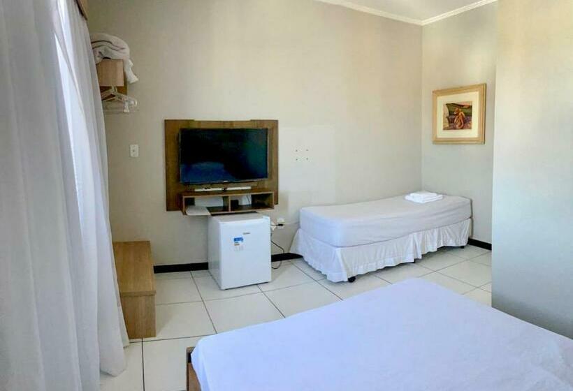 스탠다드 트리플 룸, Pousada Bonanza