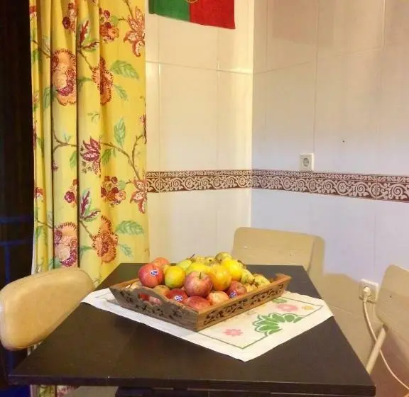 اتاق عادی یک تخته, Templar Secrets House