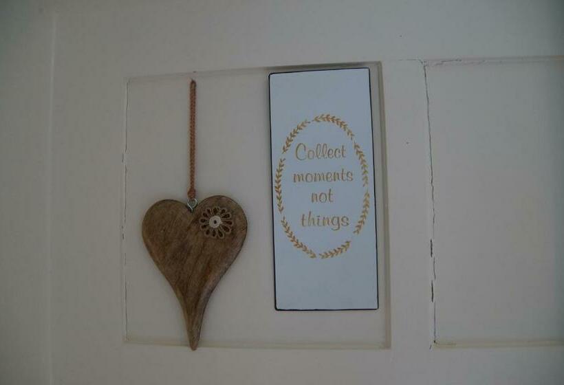 Номер Стандарт Совместная Ванная, Villa Donkey Bnb