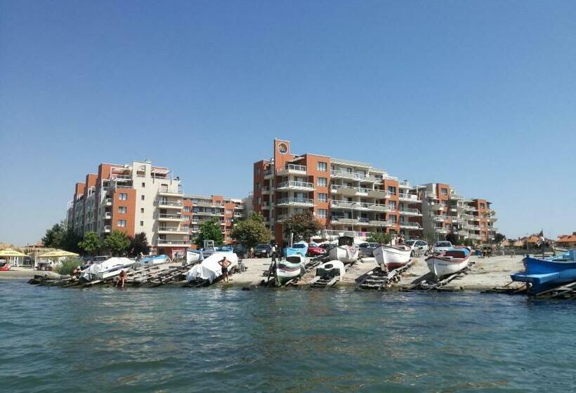 침실 1개 아파트, Apartments Helios