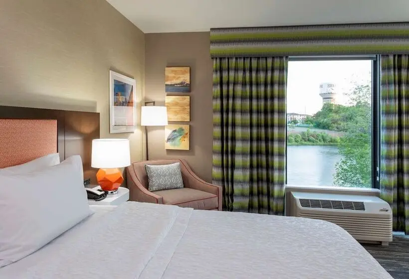 身障者適用ダブルベッド付きスタンダードルーム, Hampton Inn Eden Prairie Minneapolis