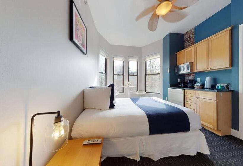 חדר סטודיו סטנדרד, Centrally Located Studio In The Southend, #25