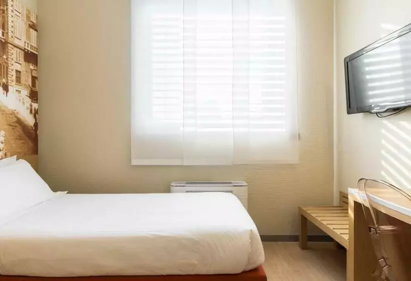 Standard-huone, B&b Hotel Milano La Spezia