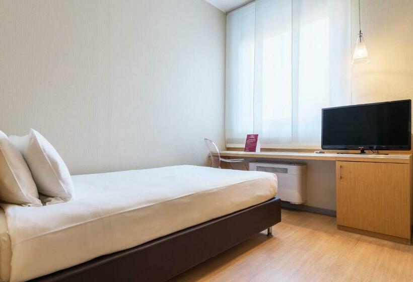 스탠다드 싱글 룸, B&b Hotel Milano La Spezia