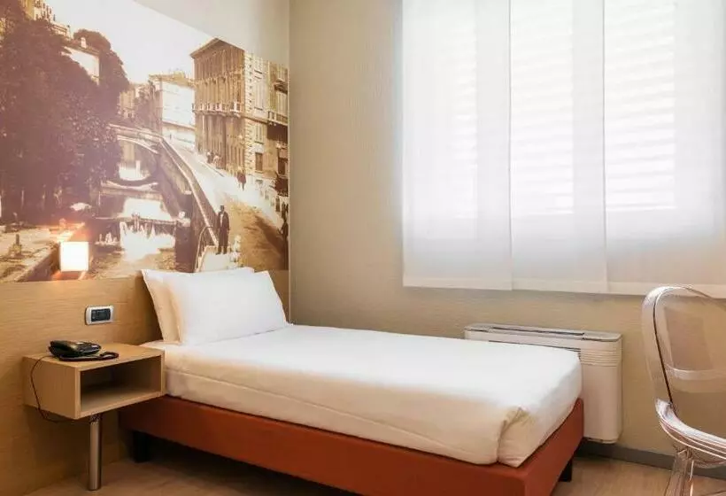 Standard Yhden Hengen Huone, B&b Hotel Milano La Spezia