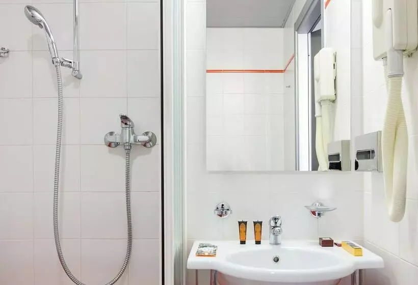 Comfort-huone, B&b Hotel Milano La Spezia