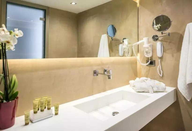 اتاق سوپریور با چشمانداز استخر, Bitzaro Palace Hotel All Inclusive