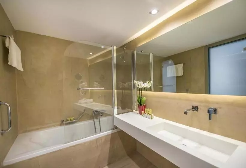 اتاق سوپریور با چشمانداز استخر, Bitzaro Palace Hotel All Inclusive
