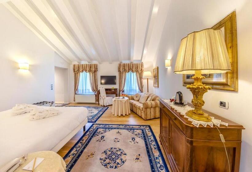 디럭스 룸, Borgo Ca Dei Sospiri