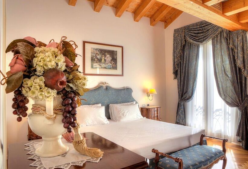 주니어 스위트, Borgo Ca Dei Sospiri