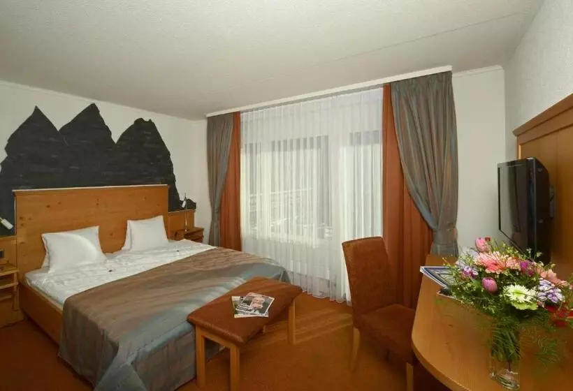 Standard-huone Parveke, Brienz