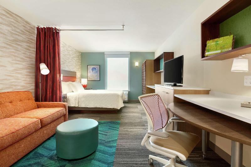 חדר סופריור לשלושה, Continental