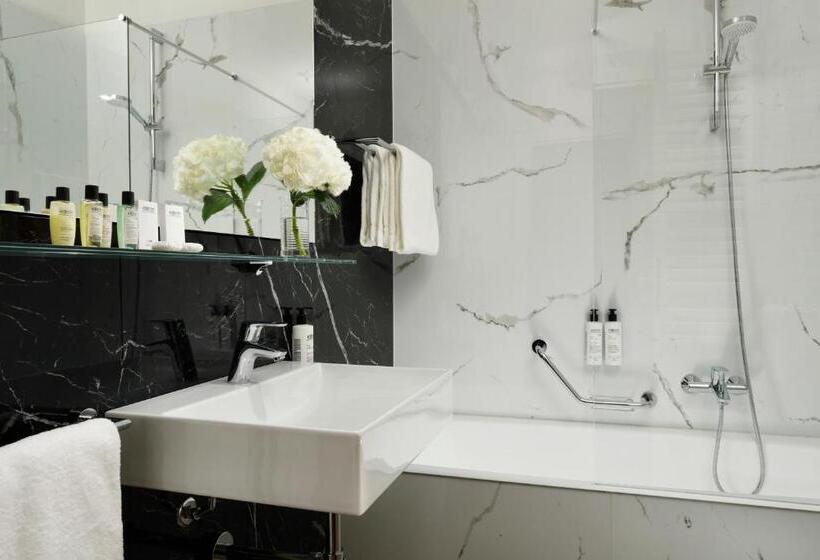 غرفة قياسية داخلية, Continental Wellness & Spa