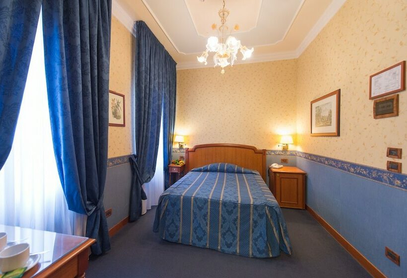 اتاق استاندارد یک نفره, Diana Park