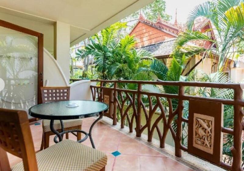 اتاق خانوادگی, Diana Park