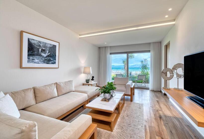 سوییت با چشم‌انداز دریا, Domes Miramare, A Luxury Collection Resort, Corfu   Adults Only