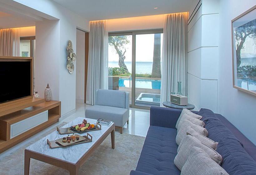 سوییت با چشم‌انداز دریا, Domes Miramare, A Luxury Collection Resort, Corfu   Adults Only