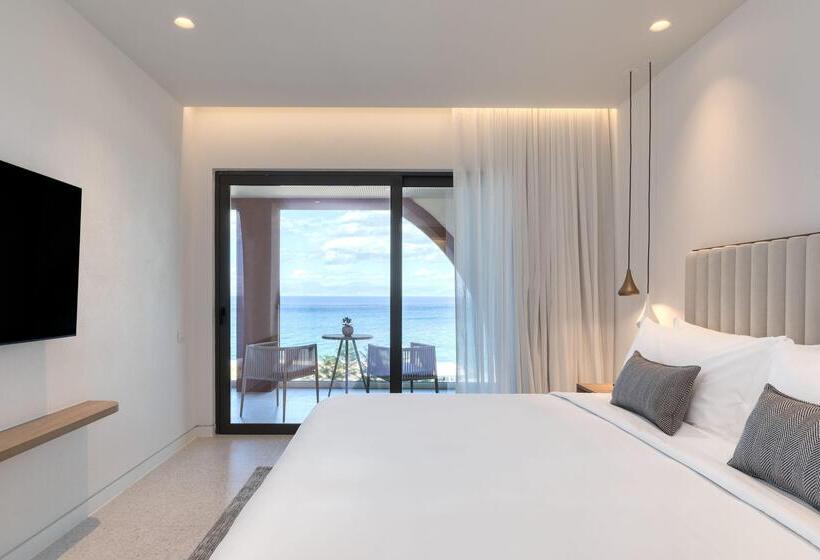 سوییت با چشم‌انداز دریا, Domes Miramare, A Luxury Collection Resort, Corfu   Adults Only