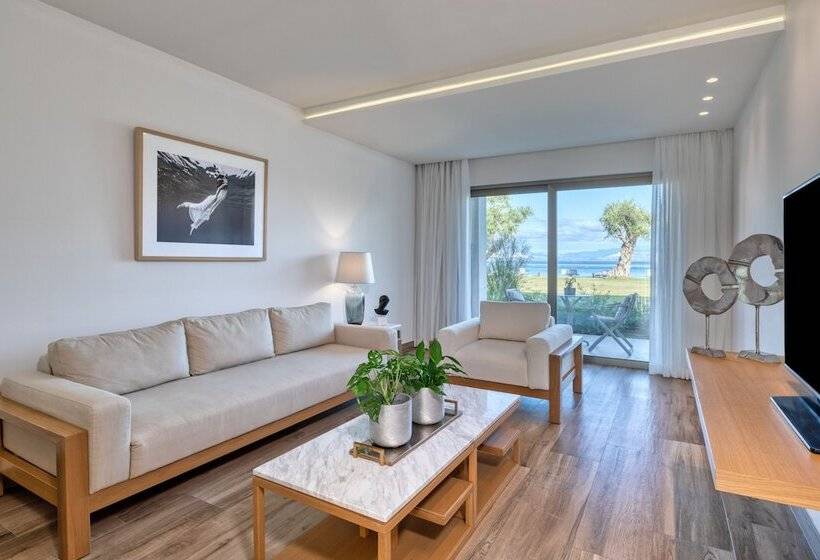 سوییت با چشمانداز دریا, Domes Miramare, A Luxury Collection Resort, Corfu Adults Only