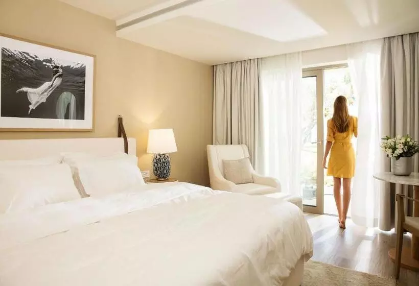 オーシャンビュースイート, Domes Miramare, A Luxury Collection Resort, Corfu   Adults Only
