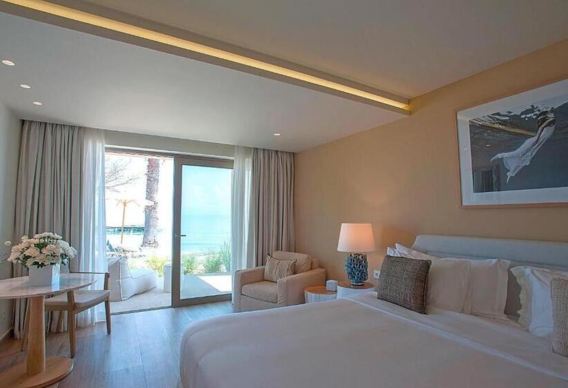 سوییت با چشم‌انداز دریا, Domes Miramare, A Luxury Collection Resort, Corfu   Adults Only