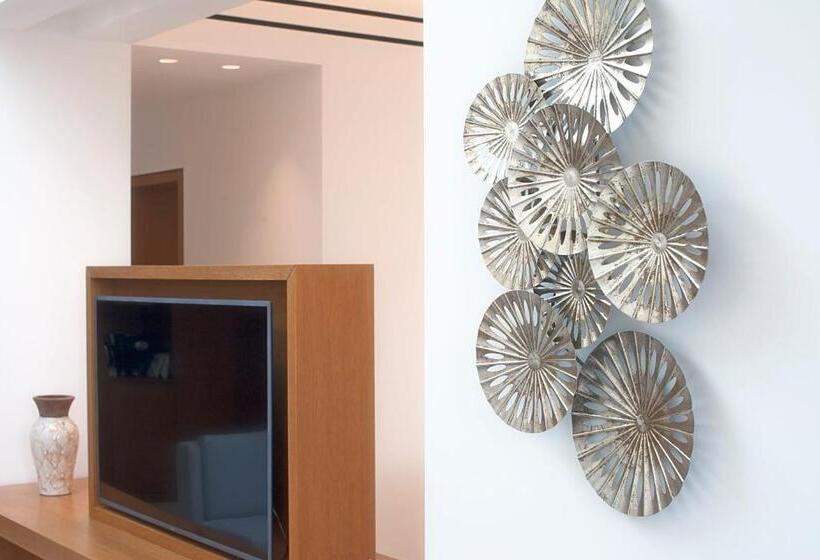 سوییت با استخر, Domes Miramare, A Luxury Collection Resort, Corfu Adults Only