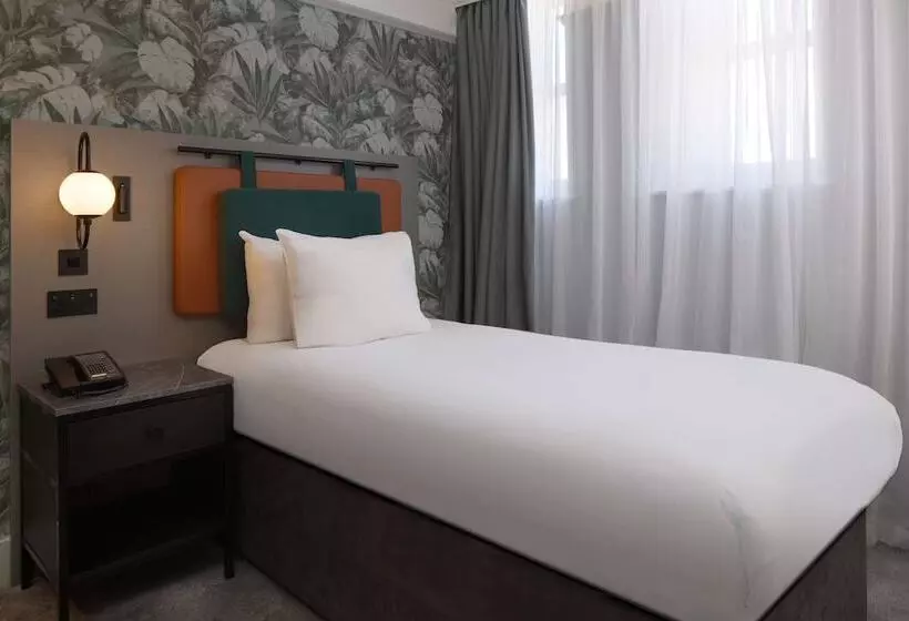 اتاق استاندارد, Doubletree By Hilton Brighton Metropole