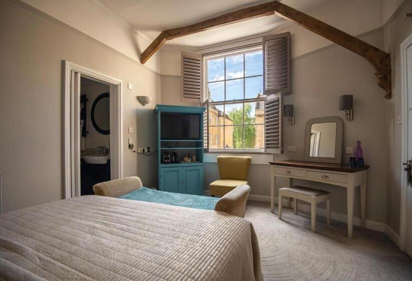 スタンダードルーム, Harington S Boutique