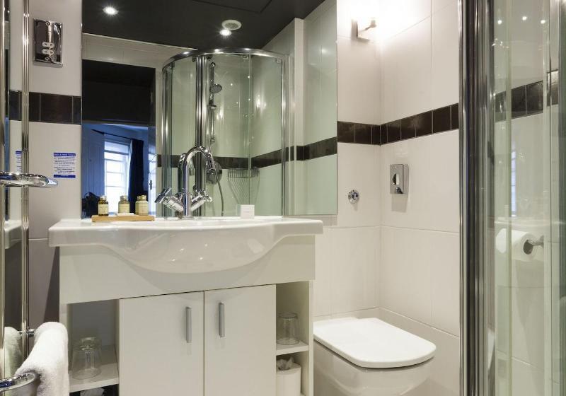 スタンダードルーム, Harington S Boutique