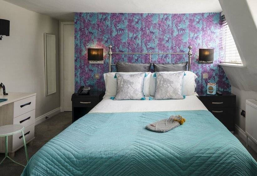 スタンダードルーム, Harington S Boutique