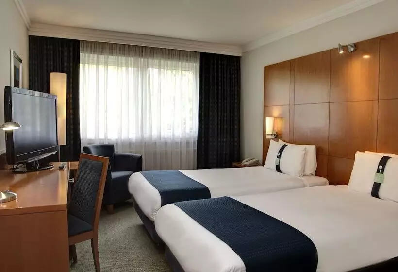 اتاق استاندارد, Holiday Inn Bristol Filton, An Ihg