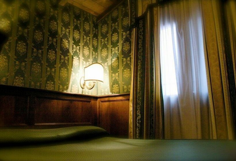 اتاق استاندارد, Lux