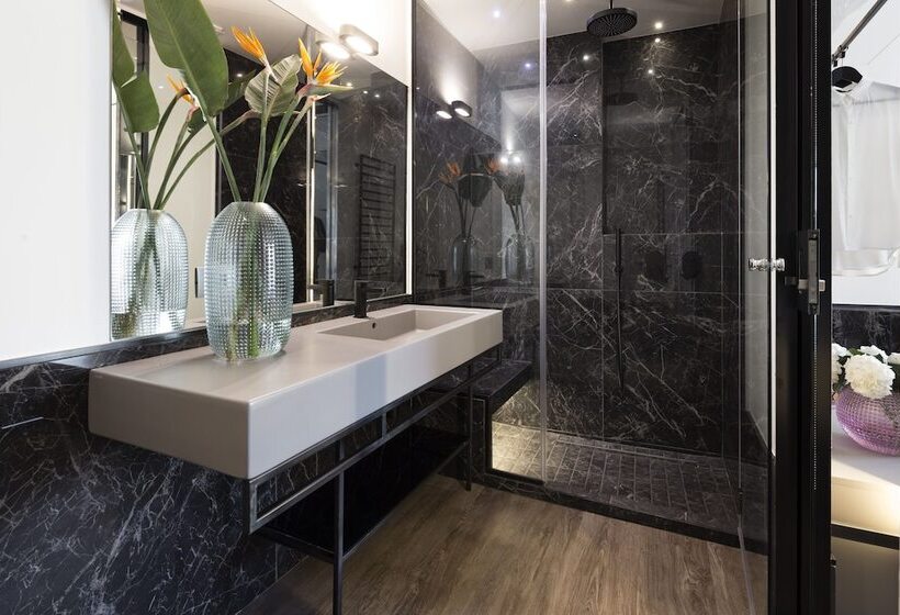 Полулюкс престиж с видом на море, Michelangelo