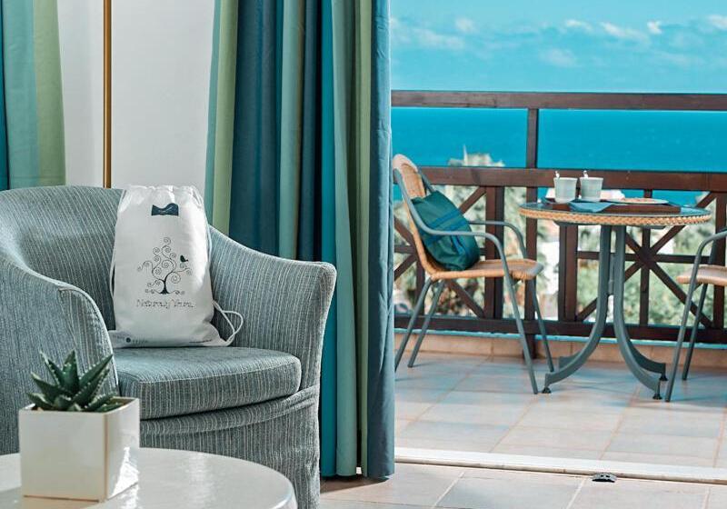 בקתה סטנדרטית עם נוף לים, Mitsis Royal Mare