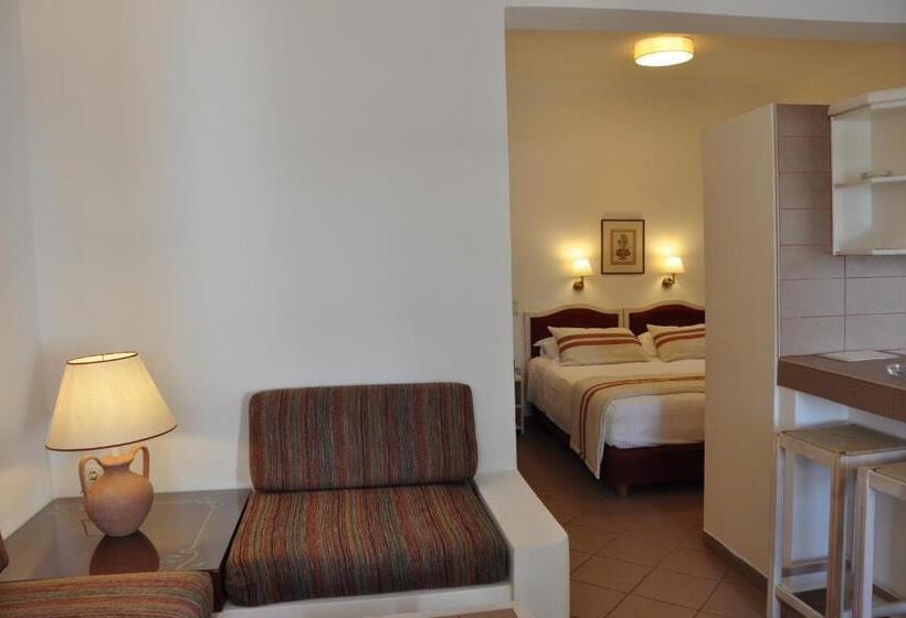 إستوديو قياسى مطلّ علي الحديقة, Nissia Traditional Residences Spetses