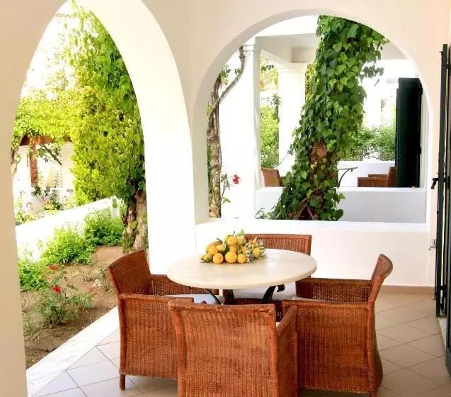 スイート, Nissia Traditional Residences Spetses