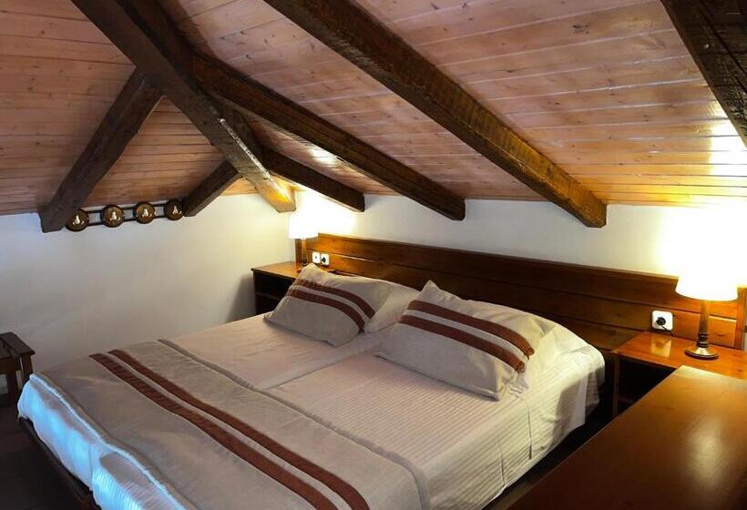 Семейное Студио, Nissia Traditional Residences Spetses