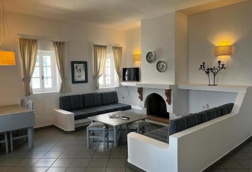 جناح مطلّ علي البحر, Nissia Traditional Residences Spetses