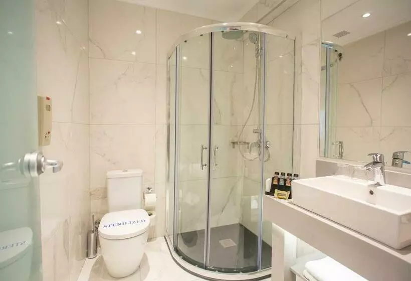 اتاق استاندارد با چشم‌انداز باغ, Rhodos Horizon Blu Adults Only