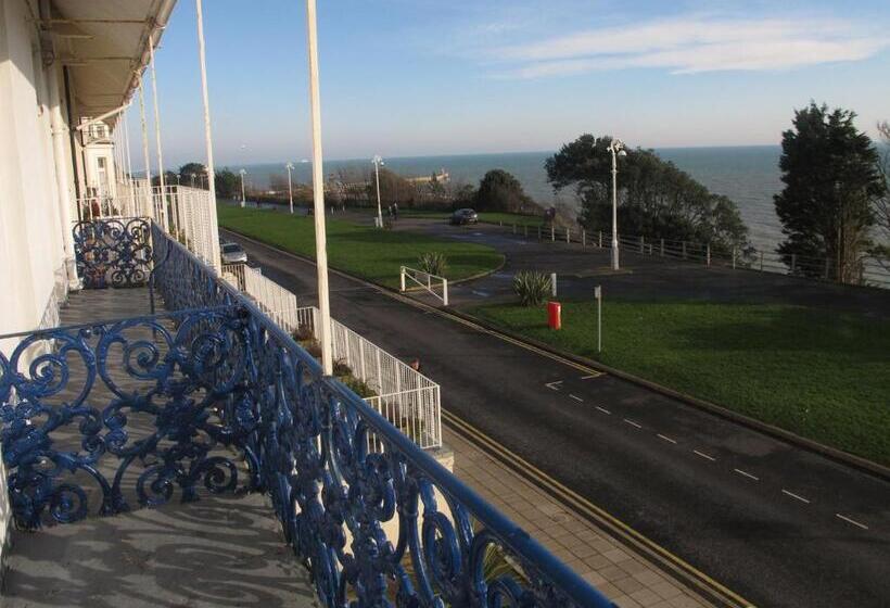 اتاق استاندارد با چشم‌انداز, The Southcliff