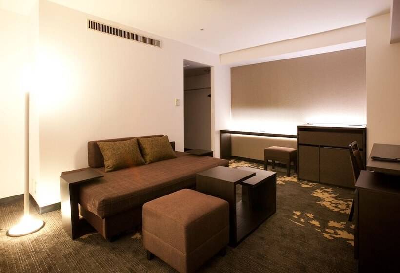 Номер Стандарт, Toyama Excel Hotel Tokyu